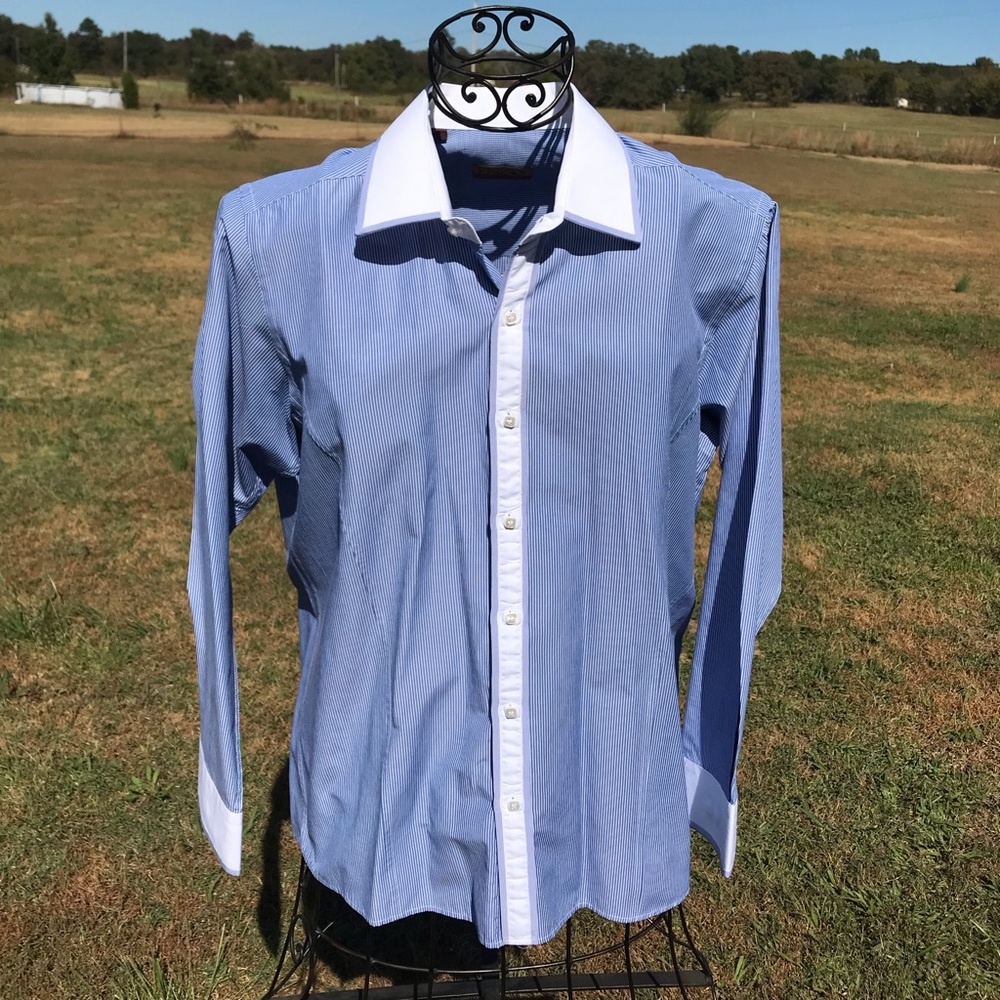 Men’s Blue Long Sleeve Button Up Shirt Large